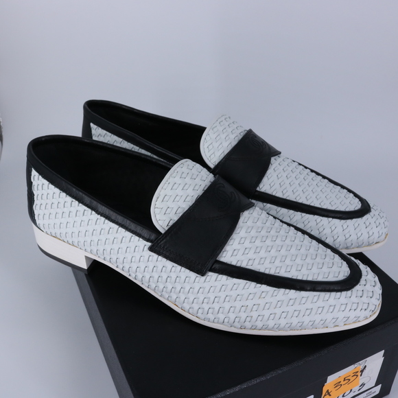 Chanel White Black Braided Woven Lambskin leather Habana Loafers Mocassins a353